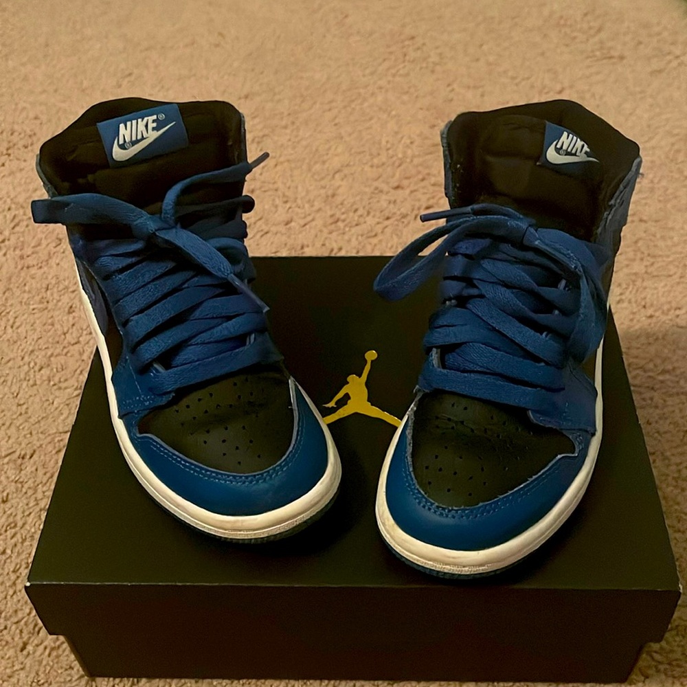 Boys Jordan 1